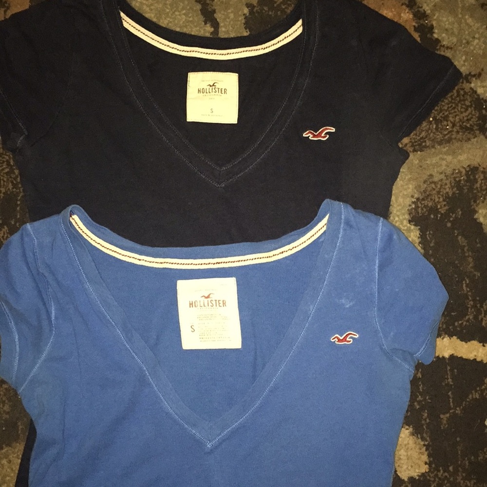 2 hollister shirts